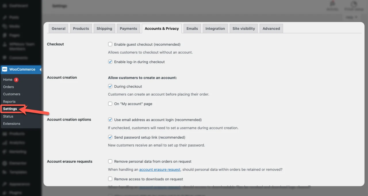 Accounts and Privacy options in the WooCommerce Settings.